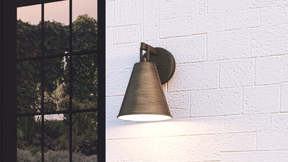 1 Light Outdoor Lantern