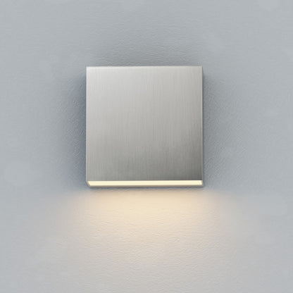 1 Light Outdoor Wall Sconce