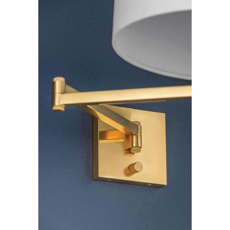 1 Light Wall Sconce