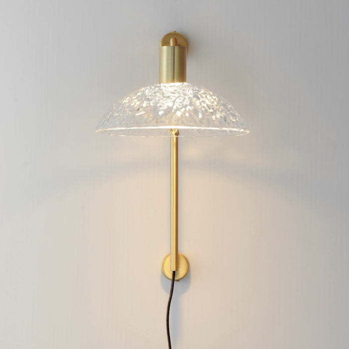 Maxim Lighting Metropolis 1 Light Pin Up Wall Sconce, Brass/Clear