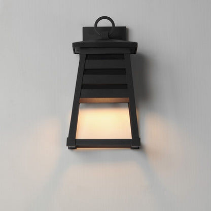 1 Light 7" Outdoor Wall Sconce