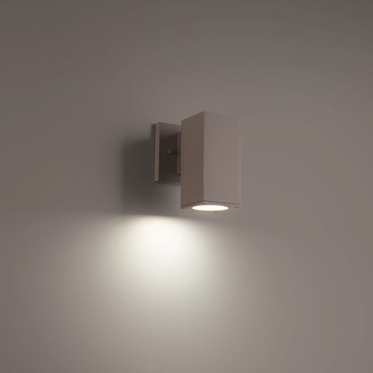 Outdoor Wall Sconce