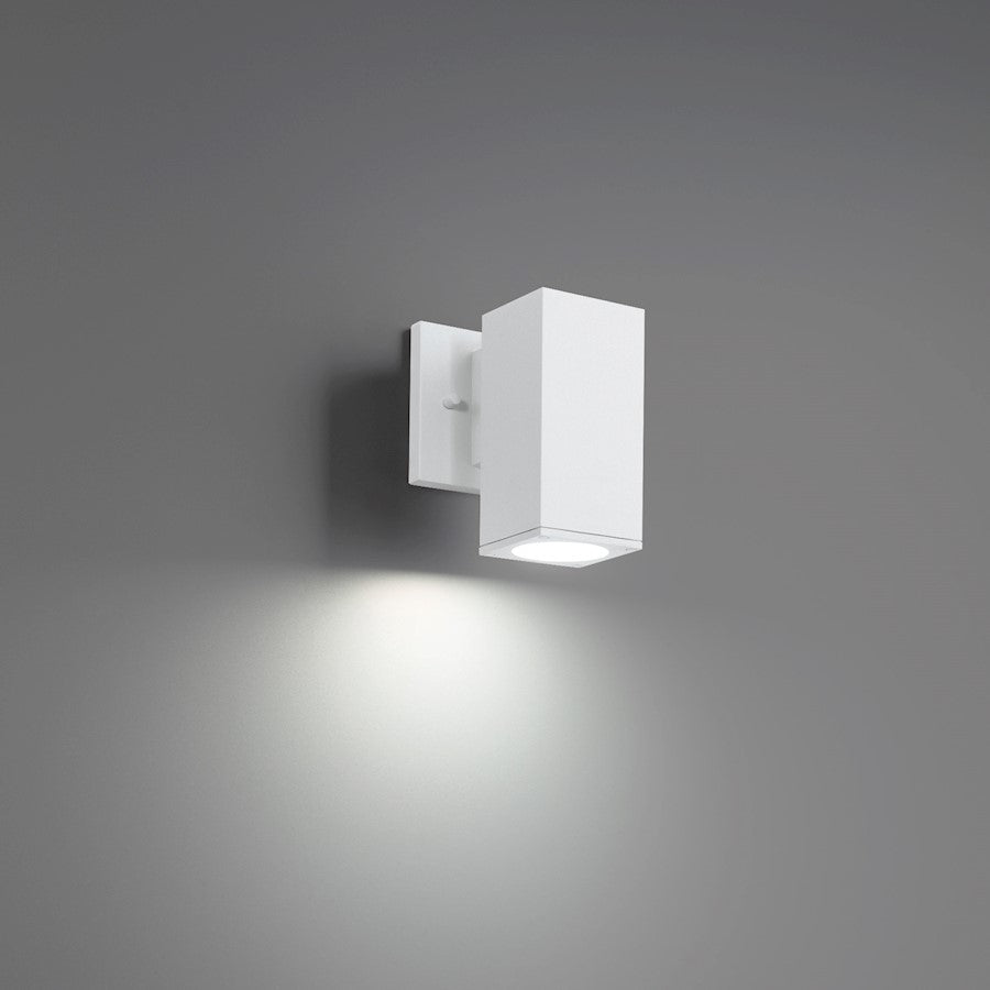 Outdoor Wall Sconce